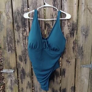 KONA SOL NWT One-Piece Swimsuit 20W